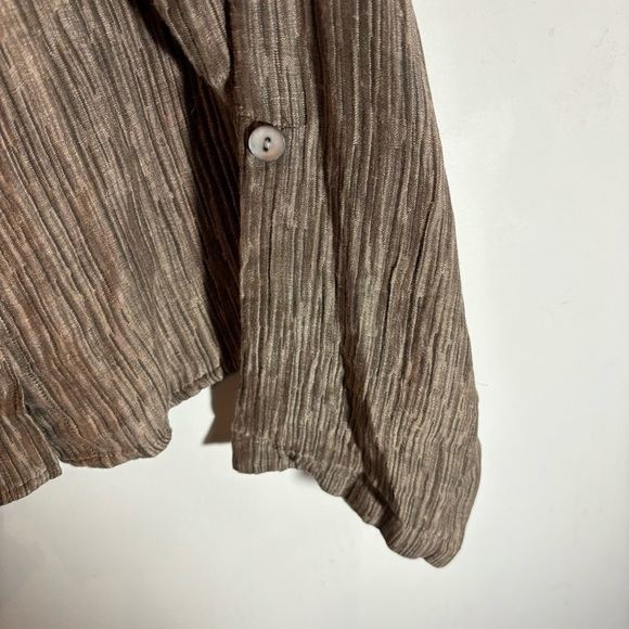 CHICO’S DESIGN Sz 3 Silk Linen Blend Roll Sleeve Tabs Cropped  Button Up Blouse - Picture 4 of 9